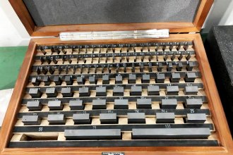 Hard alloy block gauge